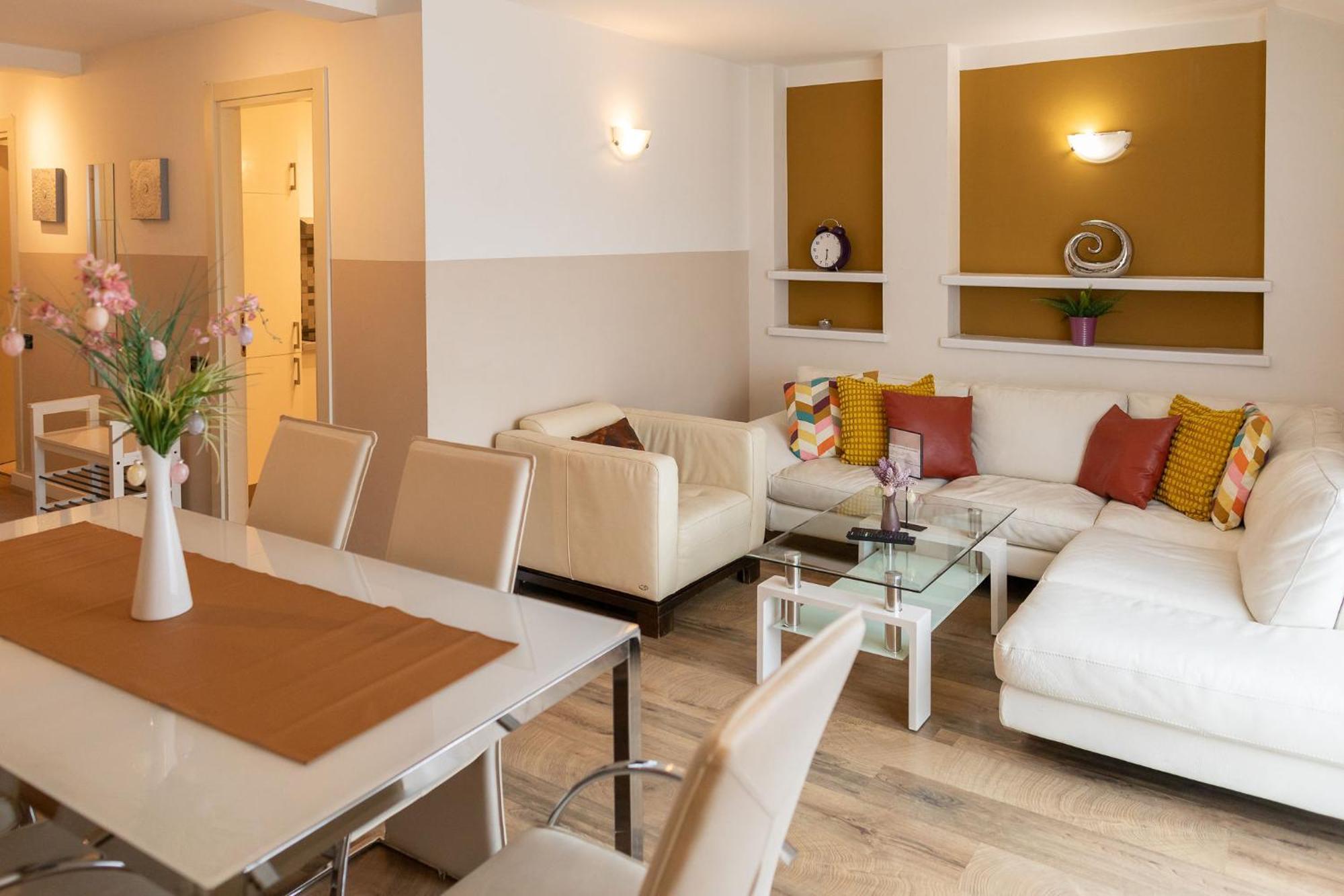 Central 3Bdr Penthouse With Terrace&Ac * Prague